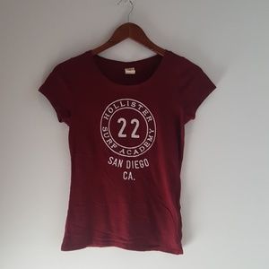 Hollister T shirt